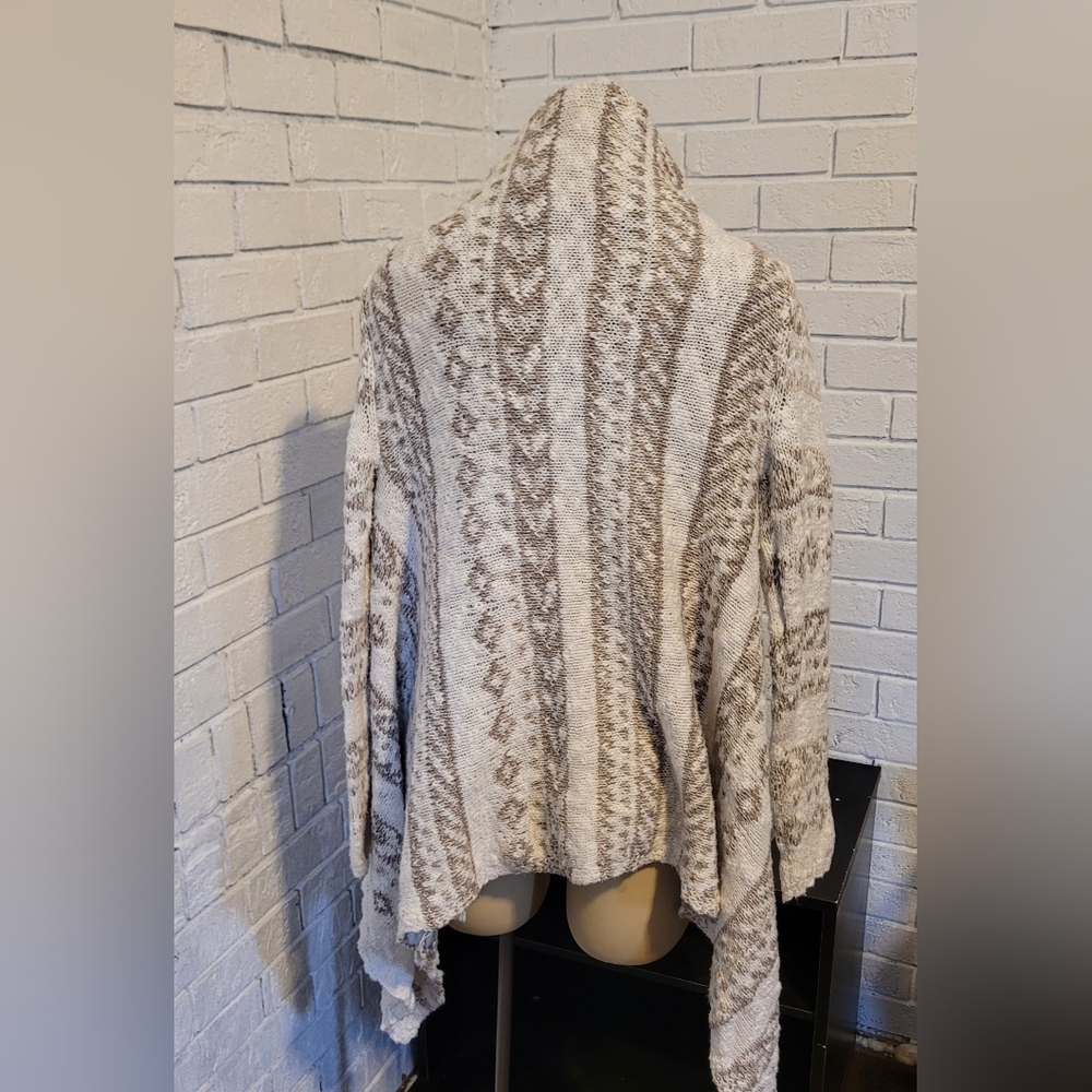 ✨ American Rag Cie Fair Isle Knit Cardigan - Size M - Picture 2 of 5